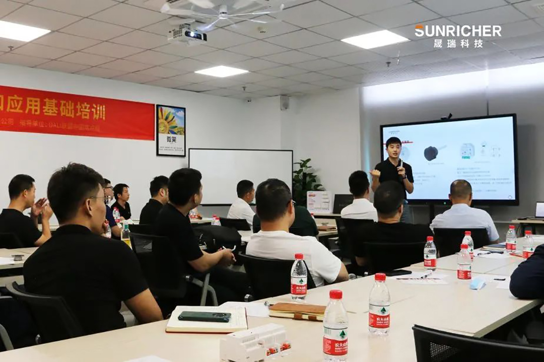 9 1080.jpg 9 1080.jpg